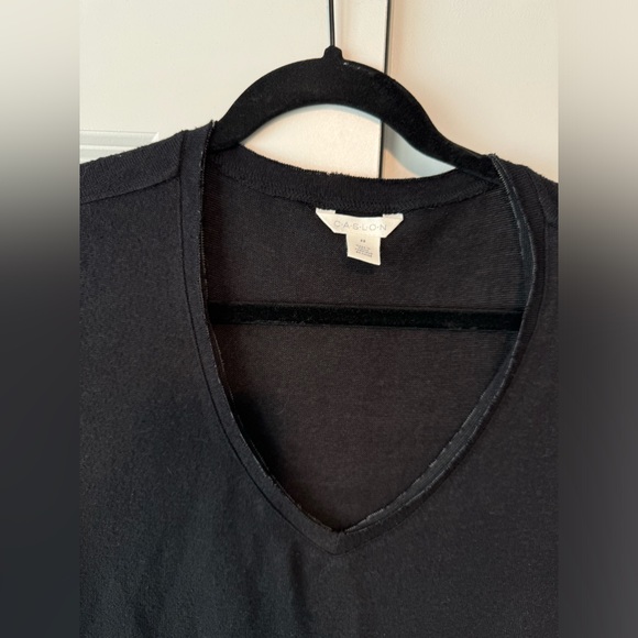 Caslon Oversized Fit V-Neck Black Slub Tee Sz XS - Picture 3 of 5